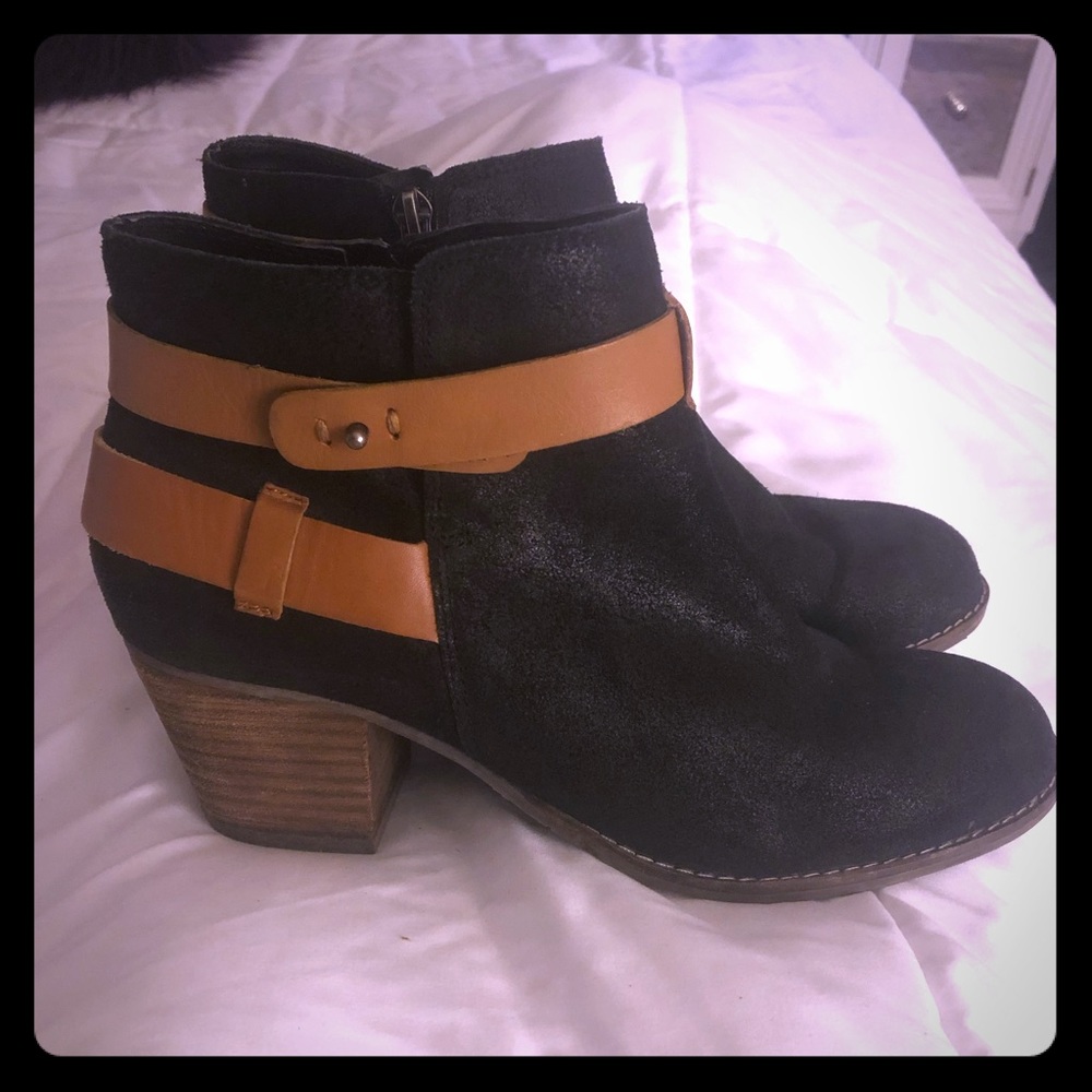 Dolce Vita Black Suede Booties